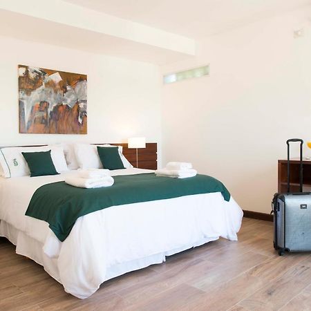 Hotel 6 De Octubre بوينس آيرس المظهر الخارجي الصورة