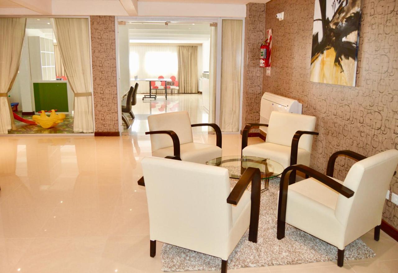 Hotel 6 De Octubre بوينس آيرس المظهر الخارجي الصورة