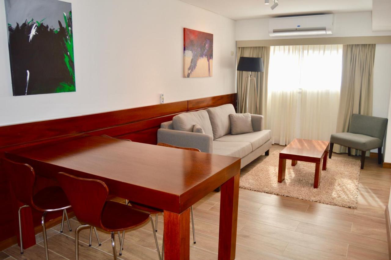Hotel 6 De Octubre بوينس آيرس المظهر الخارجي الصورة