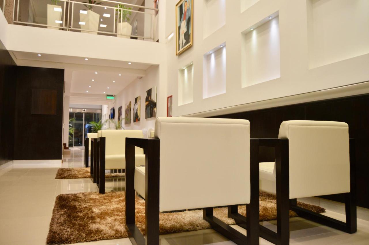 Hotel 6 De Octubre بوينس آيرس المظهر الخارجي الصورة