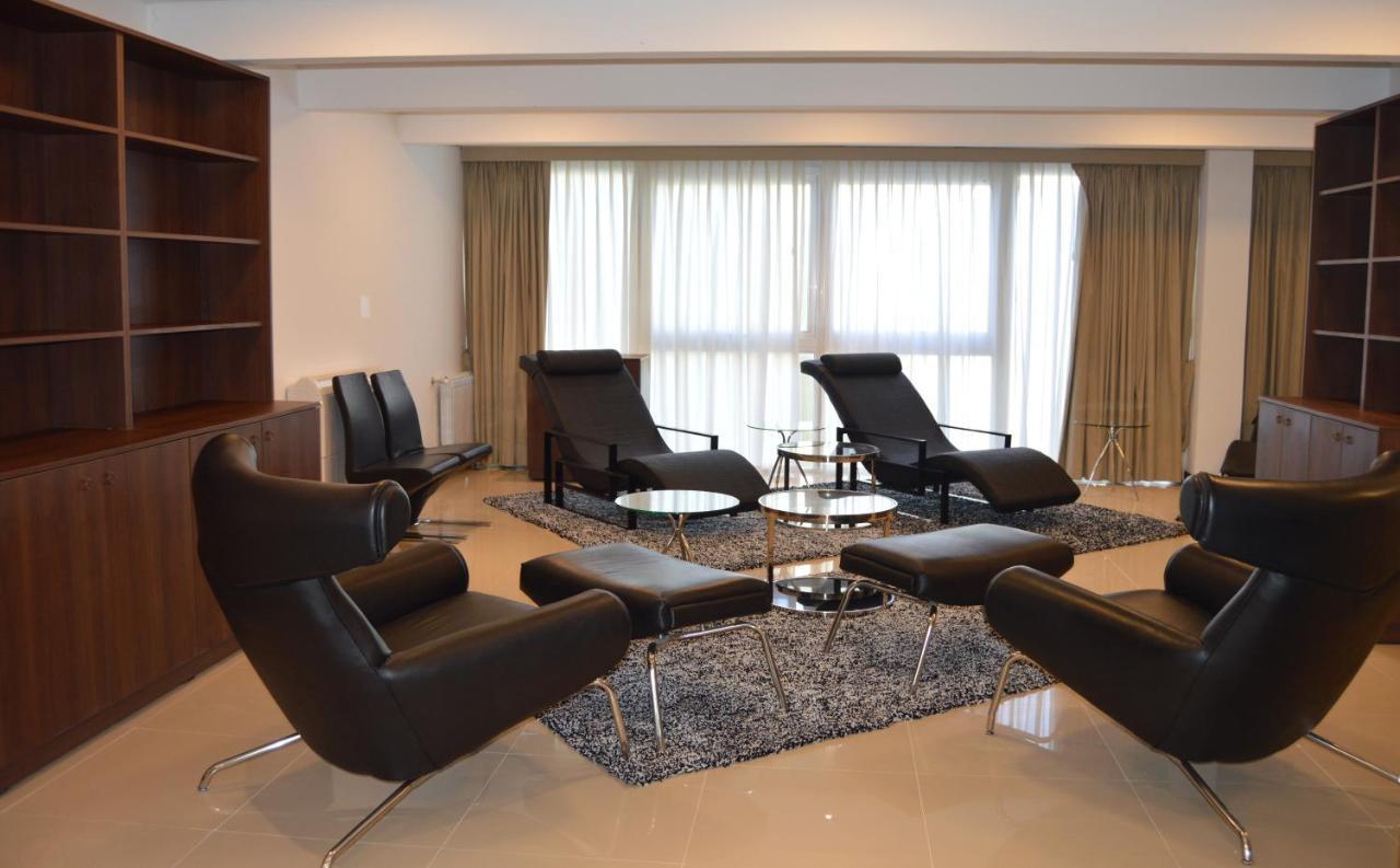 Hotel 6 De Octubre بوينس آيرس المظهر الخارجي الصورة